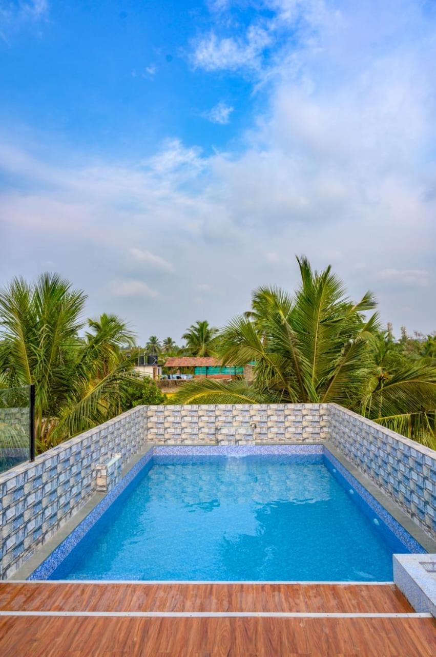 Beachfront Resort Calangute Luaran gambar